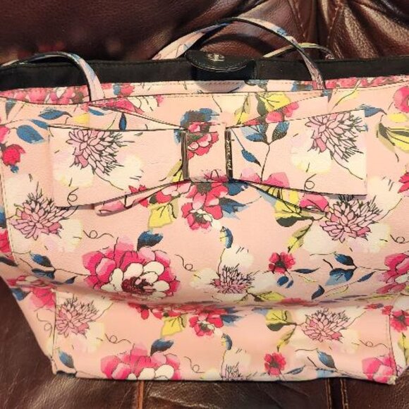 Betsey Johnson Pink Floral Tote Bag with a Bow Accent - Picture 2 of 8